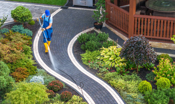 Best Concrete Pressure Washing  in Garden City, NY